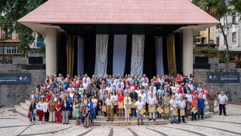 O Jardim Municipal do Funchal serviu, esta tarde, de palco a uma homenagem a 303 dadores de sangue na Região Autónoma da Madeira