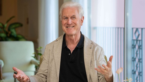 Violinista e maestro, Poppen é titular da Orquestra de Câmara de Colónia e Maestro Convidado Principal da Hong Kong Sinfonietta e da Orquestra de Câmara de Israel. Em 2014 fundou o Festival Internacional de Música de Marvão&nbsp;