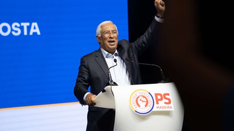 O secretário-geral do PS discursou ao início desta noite no Fórum Machico