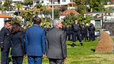 Presidentes do Governo Regional e da Assembleia Legislativa da Madeira, assim como uma vereadora da CMF prestaram homenagem à luta contra a ditadura&nbsp;