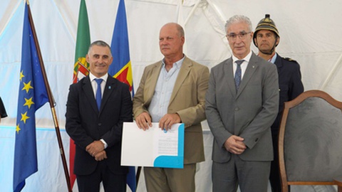 Henrique Maciel exerceu o cargo de comandante dos Bombeiros Municipais de Machico durante oito anos.&nbsp;