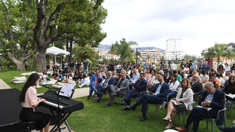A Quinta Magnólia volta a ser palco da cerimónia de entrega de prémios do projecto Ponto e Vírgula.