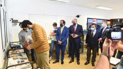A Secretaria da Educação continua a congregar a maioria dos funcionário públicos, quase 48% do total.&nbsp; &nbsp;Foto Arquivo/Rui Silva/Aspress