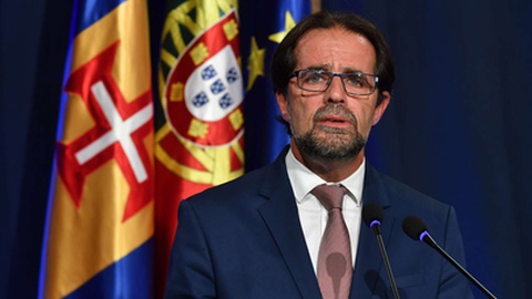 Miguel Albuquerque na tomada de posse do XIII Governo da Região Autónoma da Madeira, em 2019