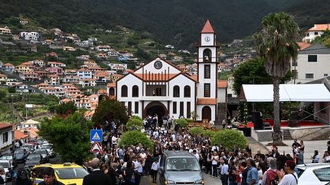 Cerimónias fúnebres recentes pelo padre Martins Júnior na Ribeira Seca.