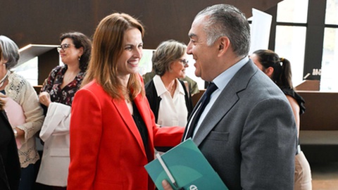 Luís Filipe Barreira e Micaela Freitas reúnem-se esta manhã, na Secretaria Regional de Saúde e Protecção Civil.&nbsp;