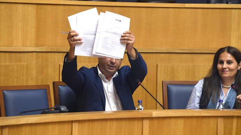 Rafael Macedo, na comissão de Inquérito sobre a Medicina Nuclear. FOTO RUI SILVA/ASPRESS