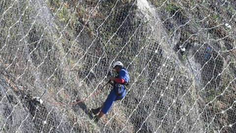 Foto de Arquivo que ilustra o trabalho de um rocheiro.