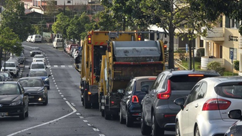 Coligação 'Confiança' aponta do dedo à gestão camarária do trânsito e do ambiente.&nbsp;