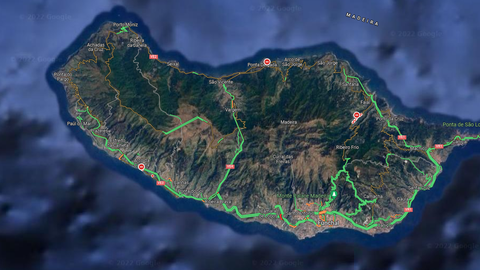 Google Maps/Google Earth