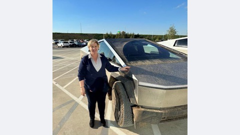 Foto DR/Robyn Denholm/XTwitter