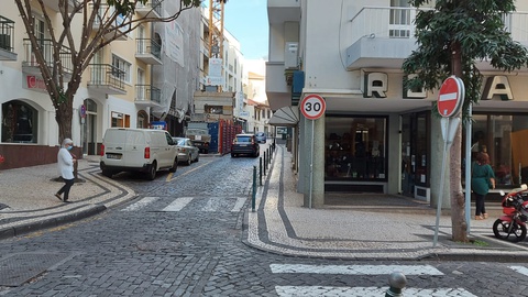 A zaragata que terminaria de forma trágica aconteceu no interior do restaurante Sirius, na Rua das Hortas.