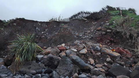 No canto superior direito é possível ver um pequeno miradouro.