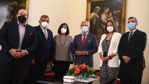 Ramón Lopez é o segundo a contar da esquerda.&nbsp; &nbsp;Foto ASPRESS