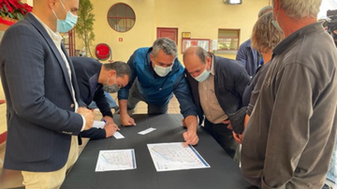 Apenas quatro comerciantes manifestaram interesse em ocupar os espaços na rua Latino Coelho