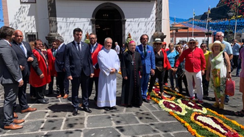 Albuquerque falava à margem das celebrações da festa do Bom Jesus, na Ponta Delgada.