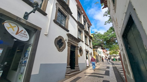 Tribunal Administrativo e Fiscal do Funchal.