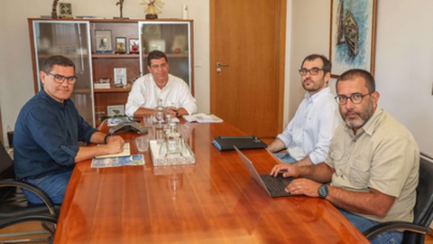 Reunião decorreu ontem na Câmara Municipal do Porto Santo.
