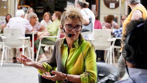 Presidente do Centro Comunitário Regional, Fernanda Giannotta, é a terceira convidada da emissão especial da TSF Madeira para os Altares de São João, Foto Miguel Espada / ASPRESS