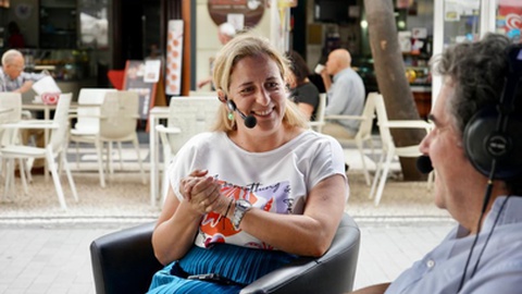 Técnica Superior da Sociohabitafunchal, Neuza Quintal, convidada da emissão especial da TSF Madeira para os Altares de São João, Foto Miguel Espada / ASPRESS