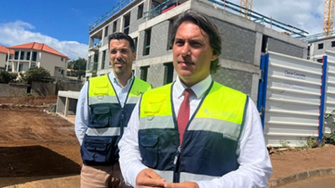 Governante perspectiva "plena execução" do PRR