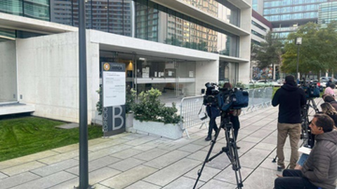 Comunicação social 'em peso' no Campus de Justiça a aguardar desenvolvimentos desde as 8 horas&nbsp;