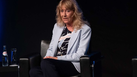 Louise Lijmbach, Booking.com