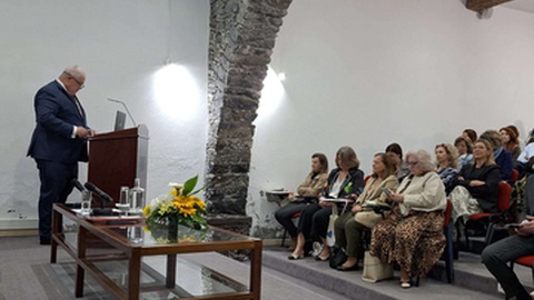 Pedro Ramos destacou quase um a um dos presentes na sala, nos cumprimentos.