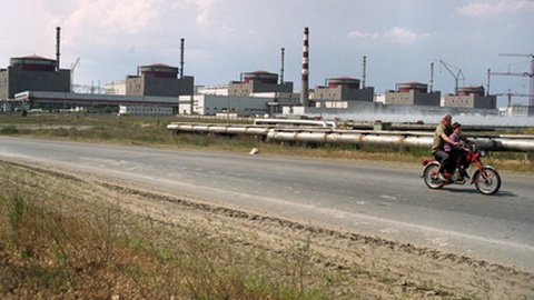 A região destaca-se por ter a maior central nuclear da Europa. Foto EPA/SERGEI SUPINSKY