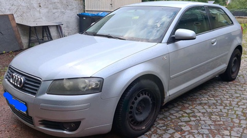 A viatura A3 utilizada no crime foi declarada perdida a favor do Estado.