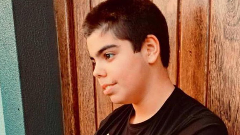 Além de radialista, Kikos é também youtuber e cantor.