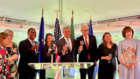 Governantes brindam à relação histórica entre a Madeira e os Estados Unidos