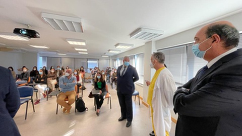 Pedro Ramos esteve presente, esta manhã, na cerimónia de boas-vindas aos médicos internos que iniciam agora a sua formação no SESARAM. Foto Rui Silva/ASPRESS