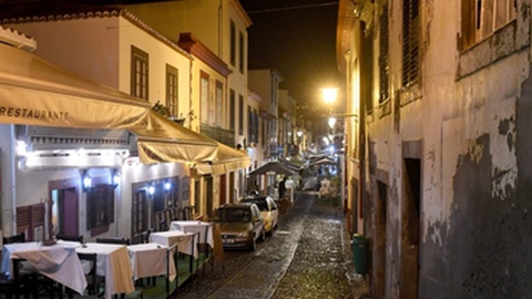 A Rua de Santa Maria é uma das mais carismáticas da Zona Velha da cidade do Funchal.