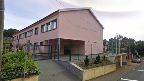 Dois dos casos apontados dizem respeito à escola primária da Camacha, situações já reportadas pelo DIÁRIO. Foto Arquivo