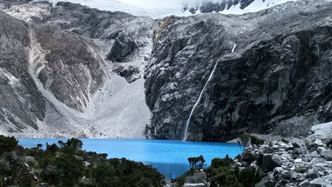 Paisagem da Laguna 69, Cordilheira Branca, Peru.&nbsp; Foto DR/ONU/Randy Muñoz Asmat