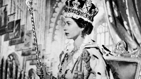Aos 96 anos, Isabel II é a rainha britânica com maior longevidade e também com o mais longo reinado.