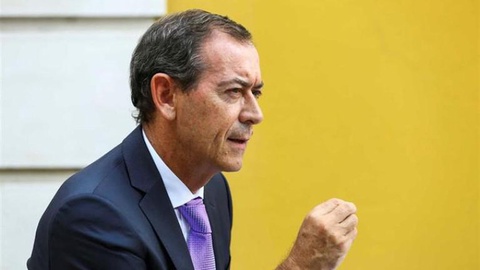 O bastonário da Ordem dos Médicos apelou ao Governo para resolver a questão definitivamente. FOTO LEONARDO NEGRÃO/GLOBAL IMAGENS