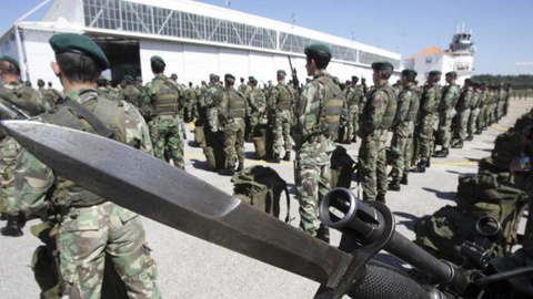 Em 2017, a dotação para a LPM foi de 250 milhões de euros. 