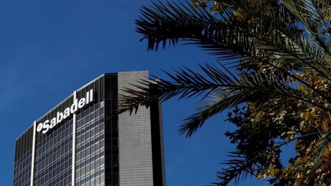 O Sabadell discute deslocalização da sede, dada a possibilidade da Catalunha declarar unilateralmente a independência. FOTO Sabadell