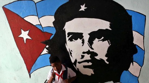 A novela ‘33 Revoluções’ é escrita pelo neto de Ernesto ‘Che’ Guevara, Canek Sánchez Guevara. FOTO EPA
