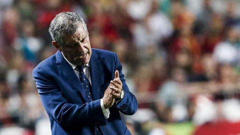 O seleccionador nacional considerou “justíssimo” o troféu atribuído a Ronaldo. FOTO global Imagens