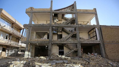 Número de vítimas mortais do sismo que abalou Irão e Iraque tem vindo a aumentar nas últimas horas. FOTO Reuters
