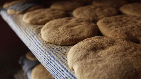 A primeira fornada de pão de grilo estará à venda nas principais cidades finlandesas na sexta-feira. 