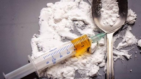 Fentanil: Droga lícita e mortífera se expande na Europa
