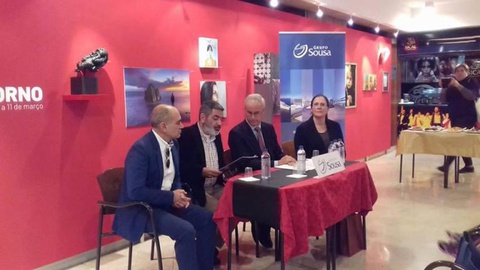 O protocolo foi assinado ao mesmo tempo que se realizava a peça infantil ‘A Cigarra e a Formiga’, no Cine Teatro Santo António.