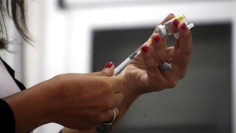 A Direcção-Geral de Saúde portuguesa recomenda a quem pretenda viajar para o Brasil a vacinar-se contra a doença. FOTO Reuters