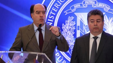 O porta-voz oposicionista, Julio Borges, garantiu que não houve reunião na noite de segunda-feira e que “não há qualquer acordo”. FOTO Reuters