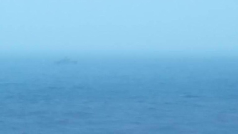 O patrulha esta manhã já estava no mar à procura do homem desaparecido. Foto João Filipe Pestana