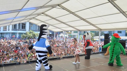 Hoje centenas de famílias estiveram a ver o Panda. Foto Rui Silva/Aspress